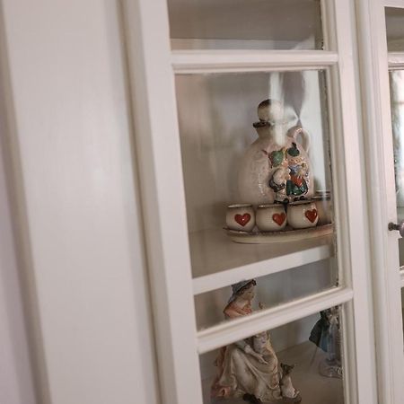Ansitz Am Eck By Hotel Pernhof Tramin an der Weinstraße Buitenkant foto