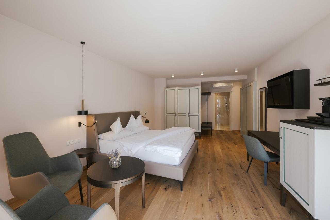 Ansitz Am Eck By Hotel Pernhof Tramin an der Weinstraße Buitenkant foto